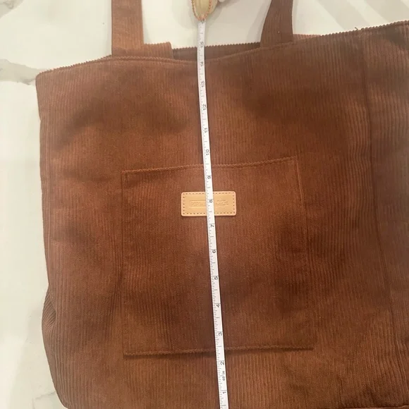 Brown Crybaby Tote Bag - Picture 4 of 4